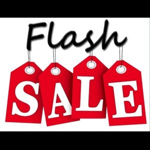48 HOUR FLASH SALE‼️‼️ALL DENIM IS $25‼️